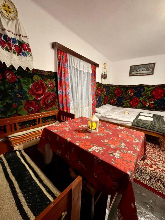 Casa Fântâna - La poalele muntilor -50 de metri de pârtia Olimpică Vila Statjunea Borsa Exterior foto